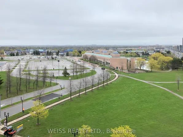 33 Cox Blvd E, Markham, ON