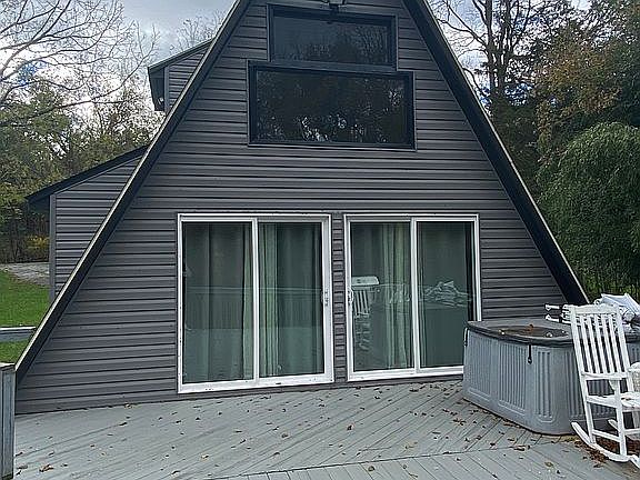 2nd image of 661 Indian Camp Trl