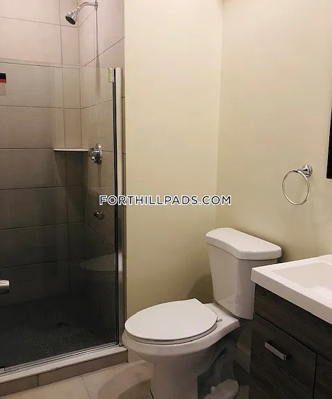 52 Guild St #1 — Photo 7