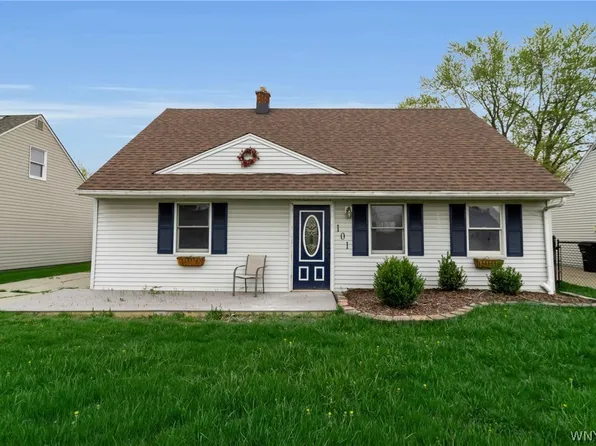 101 E Somerset Ave, Tonawanda, NY 14150