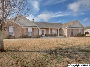 138 Beaconsfield Dr, Meridianville, AL 35759