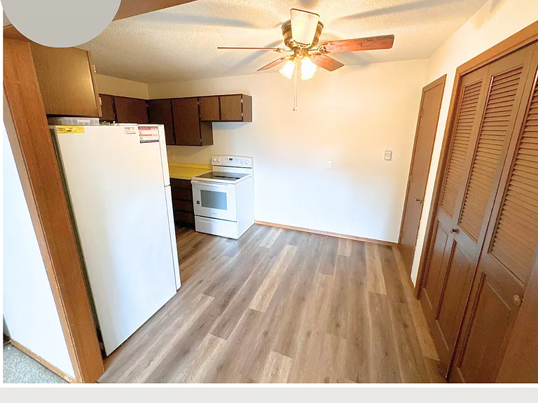 801 Pine St #2 — Photo 3