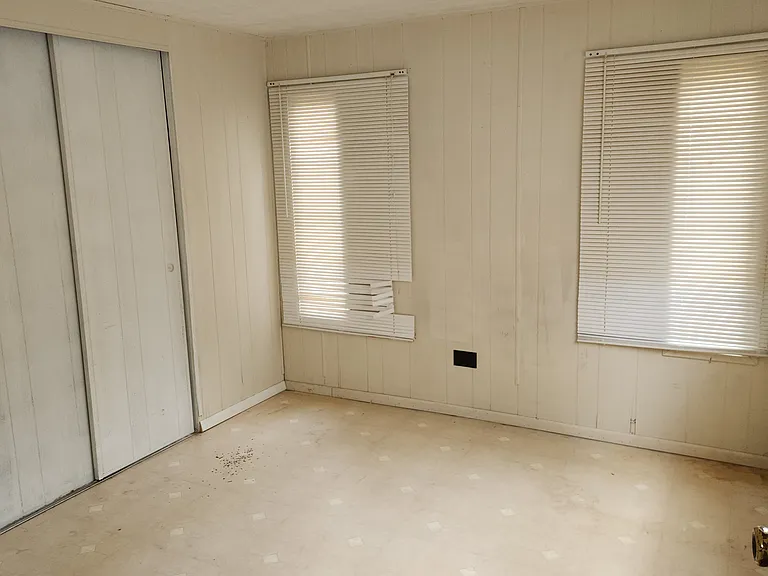 938 Edgehill Rd — Photo 6
