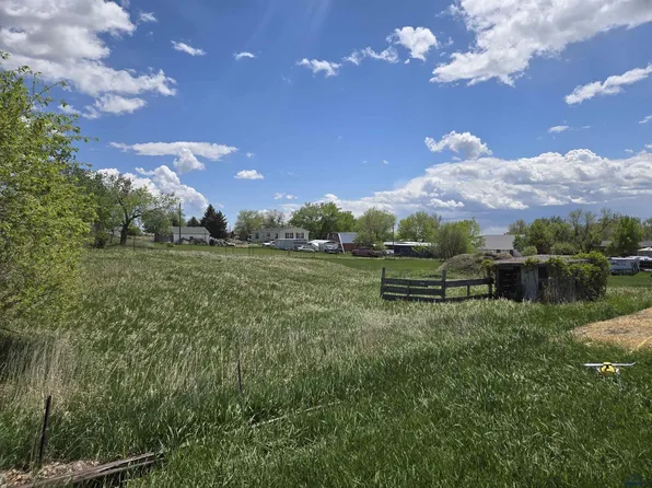 Shaw Ct, Rapid City, SD 57703