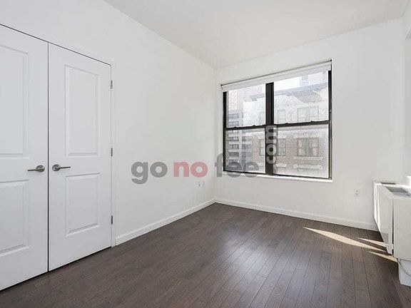 4th image of 272 Manhattan Ave APT 5H