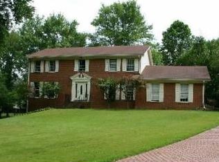5304 Fox Hill Dr, Peachtree Corners, GA 30092