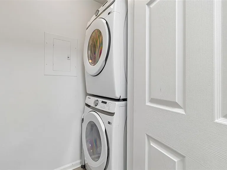 800 S Dakota Ave #237 — Photo 6