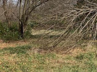 704 Colorado Ave, Eldon, MO 65026