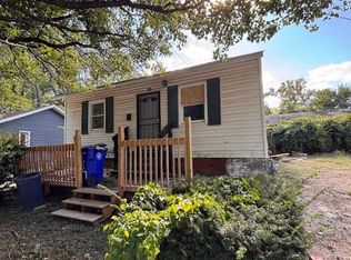 567 W Leafland Ave, Decatur, IL 62522