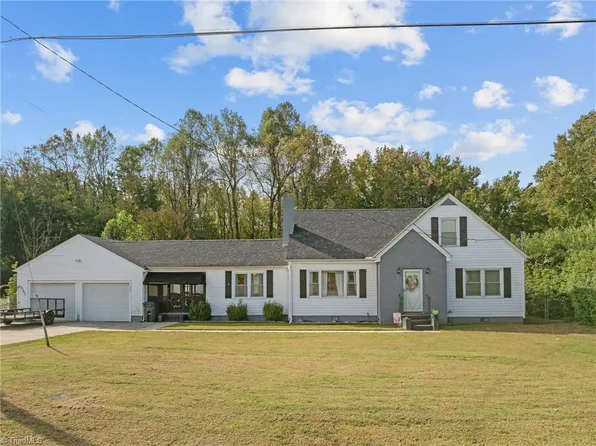 1559 Main St, Yanceyville, NC 27379