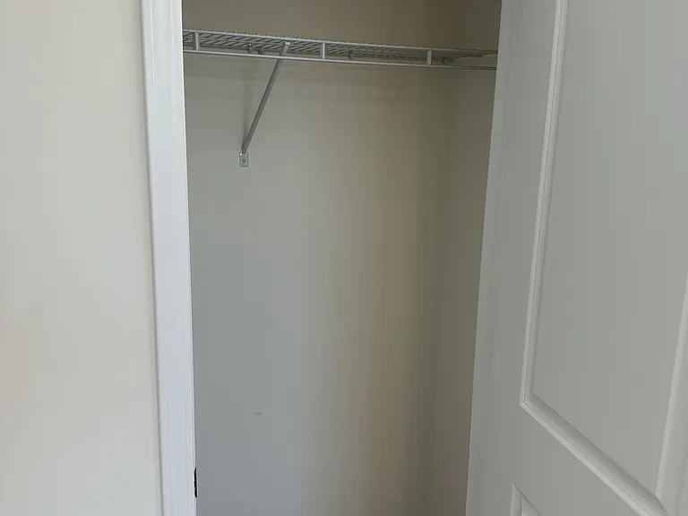 1027 S Point Rd #1 — Photo 28