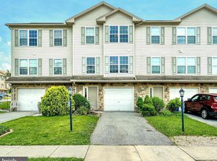420 Fisher Dr, York, PA 17404
