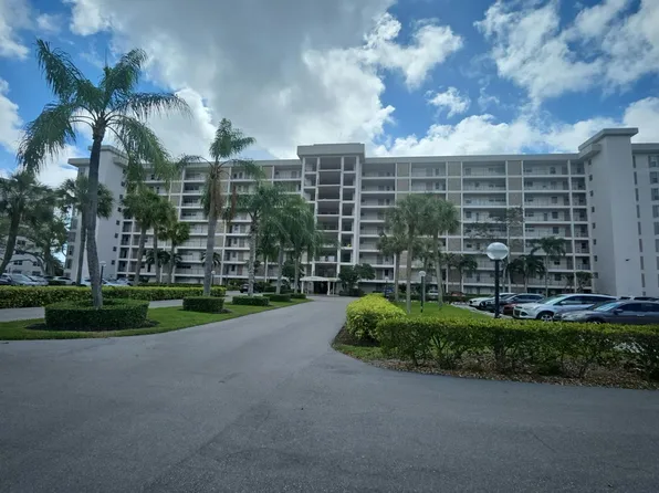 3200 N Palm Aire Dr, Pompano Beach, FL 33069