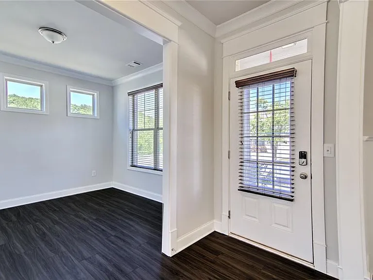 7107 Branch Creek Cv — Photo 10