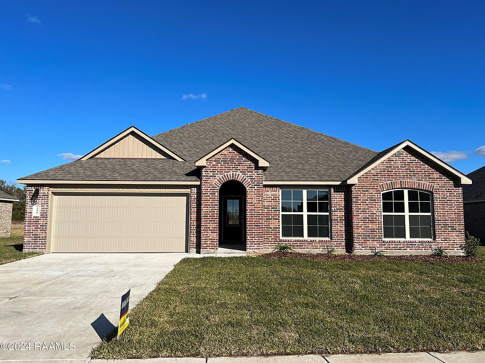 1st image of 216 Hadley Ct