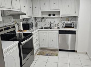 10850 N Kendall Dr APT 407, Miami, FL 33176
