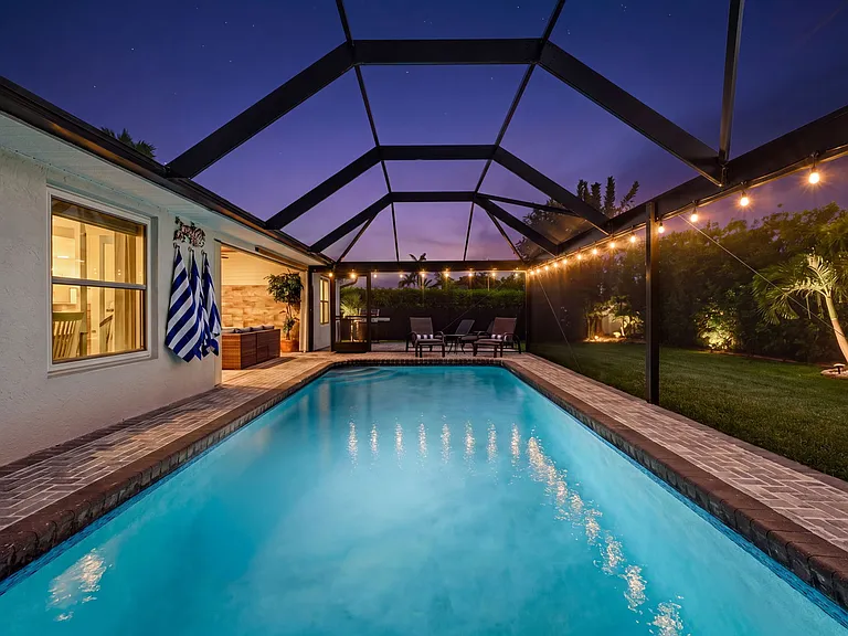 5422 Agualinda Blvd — Photo 47