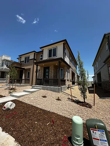 21101 E 67th Ave Photo 1