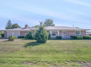 61646 Elderberry Ln, South Bend, IN