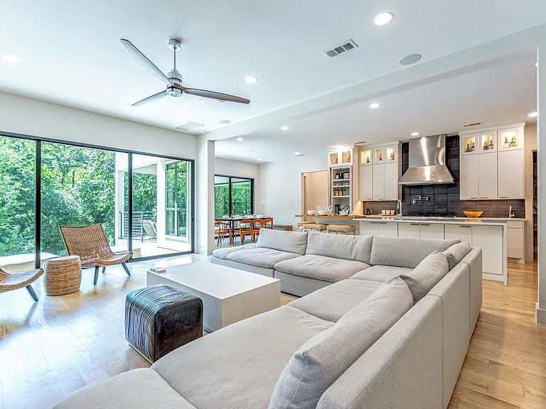 655 Kessler Reserve Ct — Photo 12