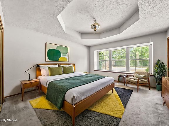 5th image of 2125 Mayfield Cir