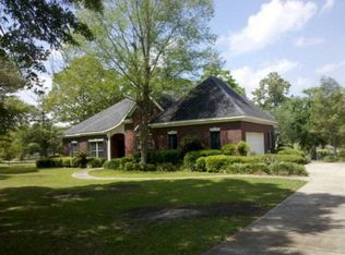 13840 Oak Lake Rd, Wilmer, AL 36587
