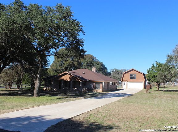 3rd image of 5327 Meadow Lark Dr
