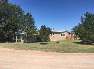 30 Clara Ln, Estancia, NM 87016