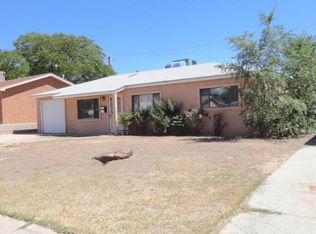 1416 Glorieta St NE, Albuquerque, NM 87112