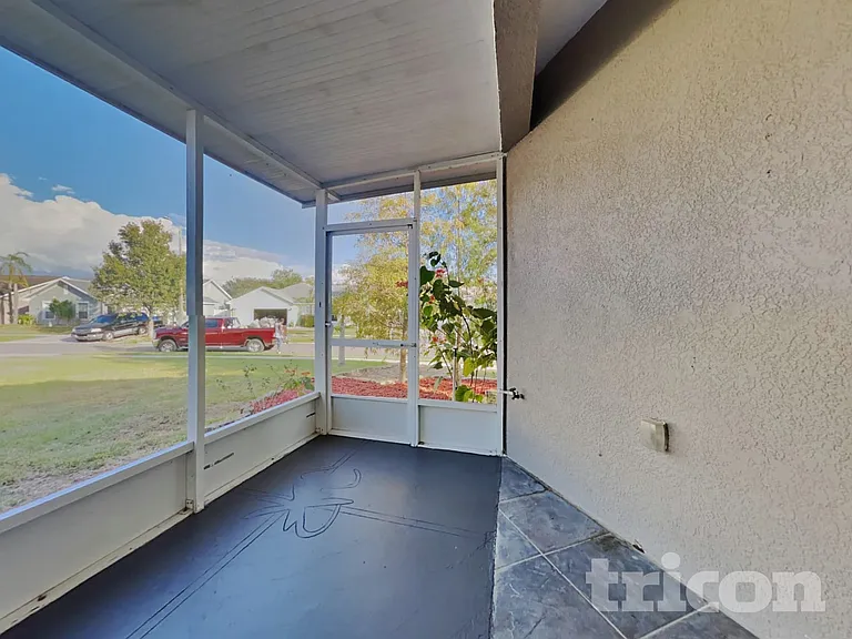 229 Lookout Dr — Photo 17