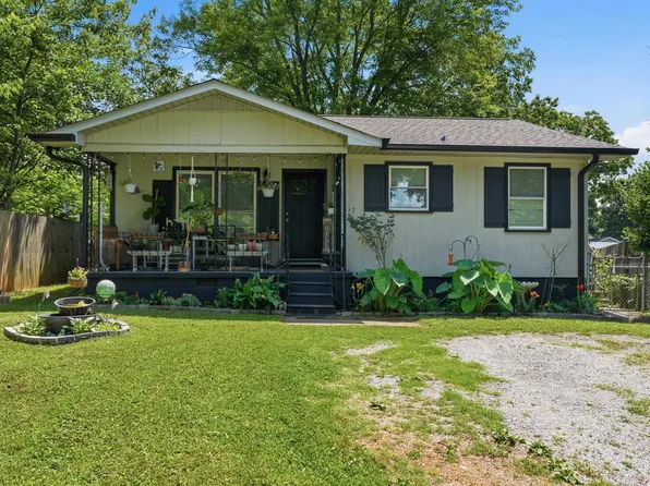 206 N Weakley St, Florence, AL 35630