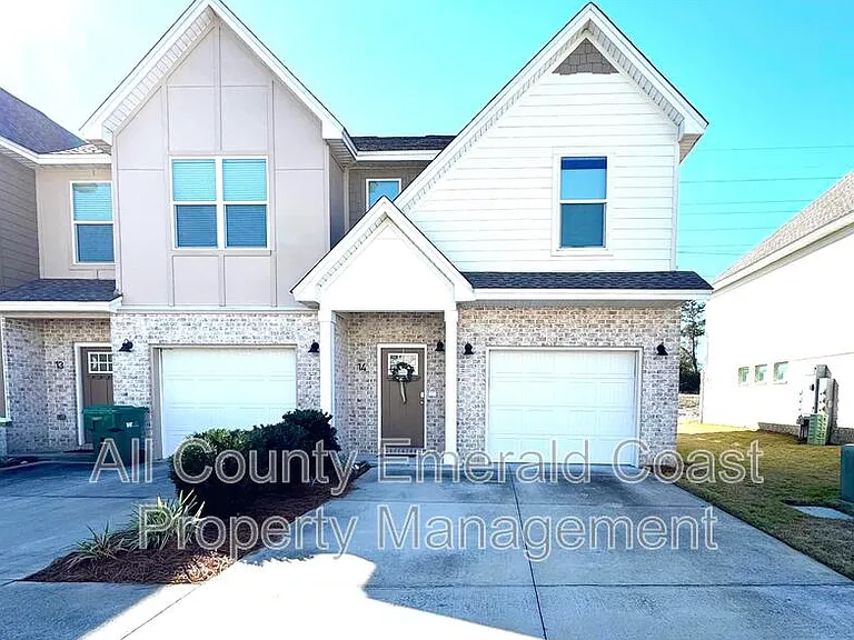 400 Mattie M Kelly Blvd #14 — Photo 2