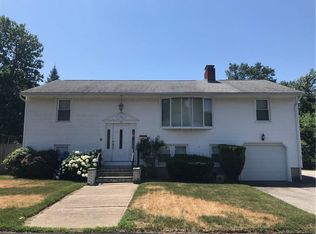 124 Fordson Ave, Cranston, RI 02910
