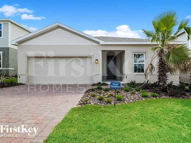 3058 Hill Point St — Photo 2