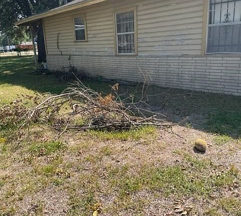 3rd image of 4836 Creekmont Dr