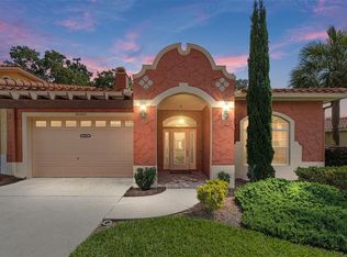 1051 Avenida Sonoma, Lady Lake, FL 32159