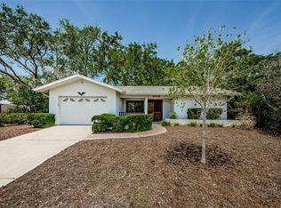 1648 Concord St, Dunedin, FL 34698