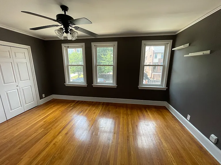 3122 Kensington Ave #6 — Photo 3
