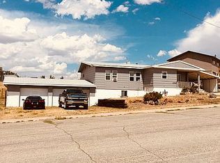 1052 Jade Dr, Hanna, WY 82327