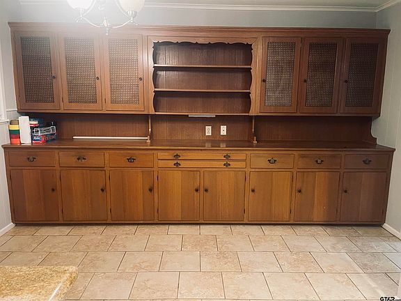 5th image of 600 N Johnson St