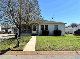 3109 Hillsboro Rd SW, Huntsville, AL 35805