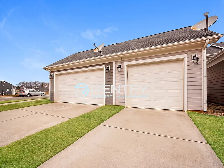2506 Gallery Dr — Photo 25