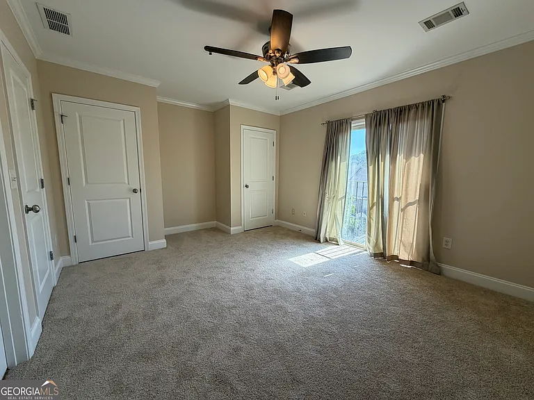 200 Rivergrove Pkwy #4 — Photo 8
