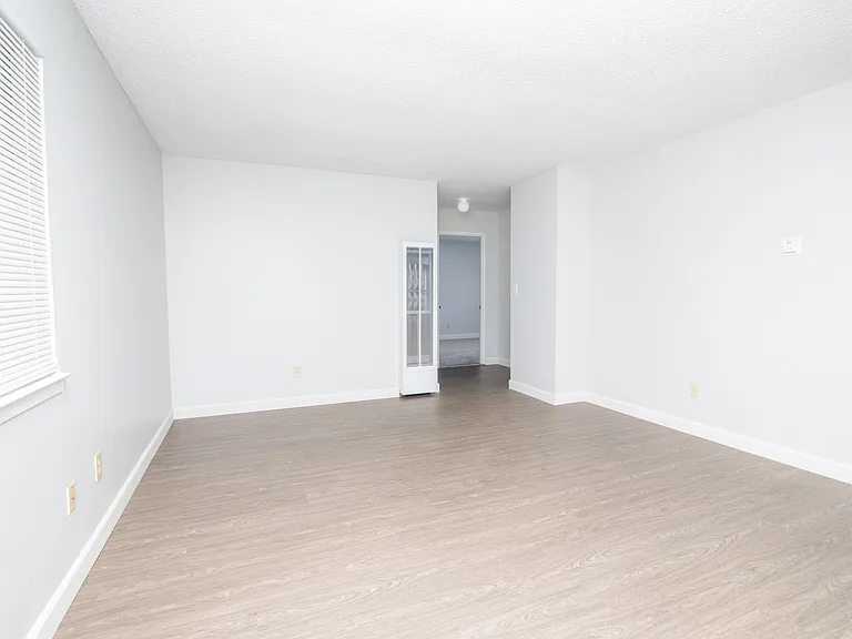 10242 S White Rock Rd-3_11132025