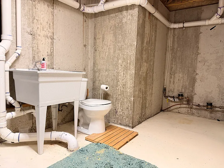 18 Kirby Rd — Photo 24