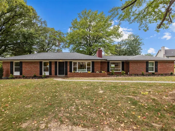 5 Ramsgate Dr, Saint Louis, MO 63132