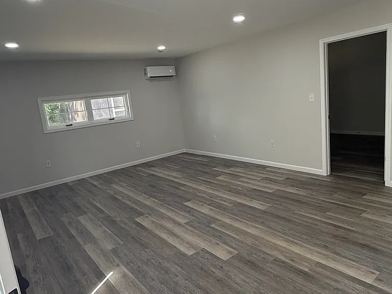 4615 Masonboro Loop Rd #A — Photo 5