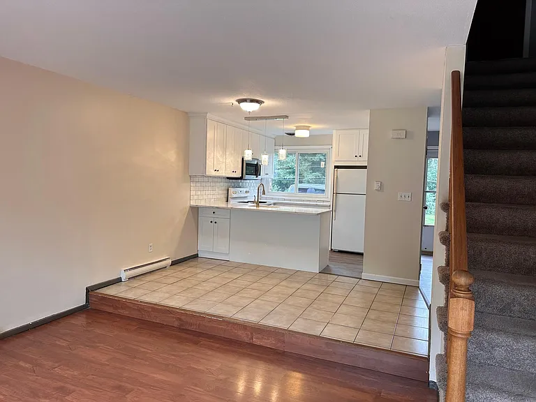 201 Baxter Rd #C — Photo 4