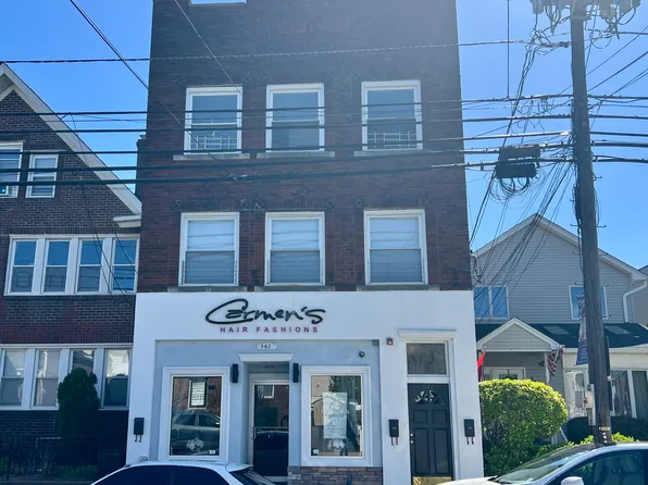 542 Valley Brook Ave APT 3, Lyndhurst, NJ 07071