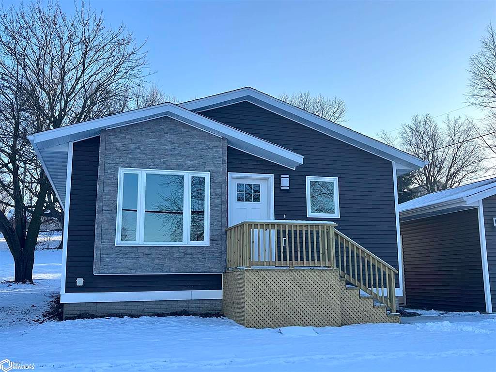 907 Broadway St, Audubon, IA 50025 | MLS #6324210 | Zillow
